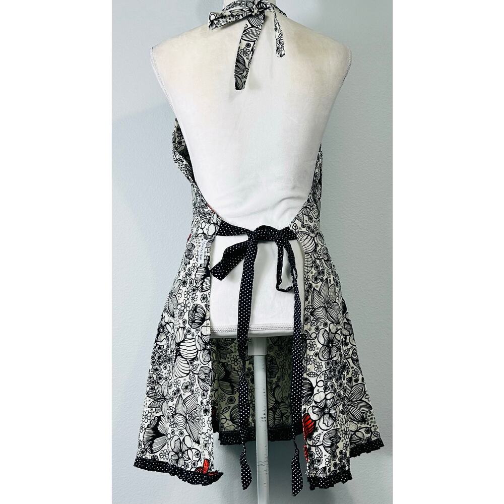 Kitsch’n Glam Retro Floral Bib Apron Black White Red Pinup One Size - Picture 2 of 6